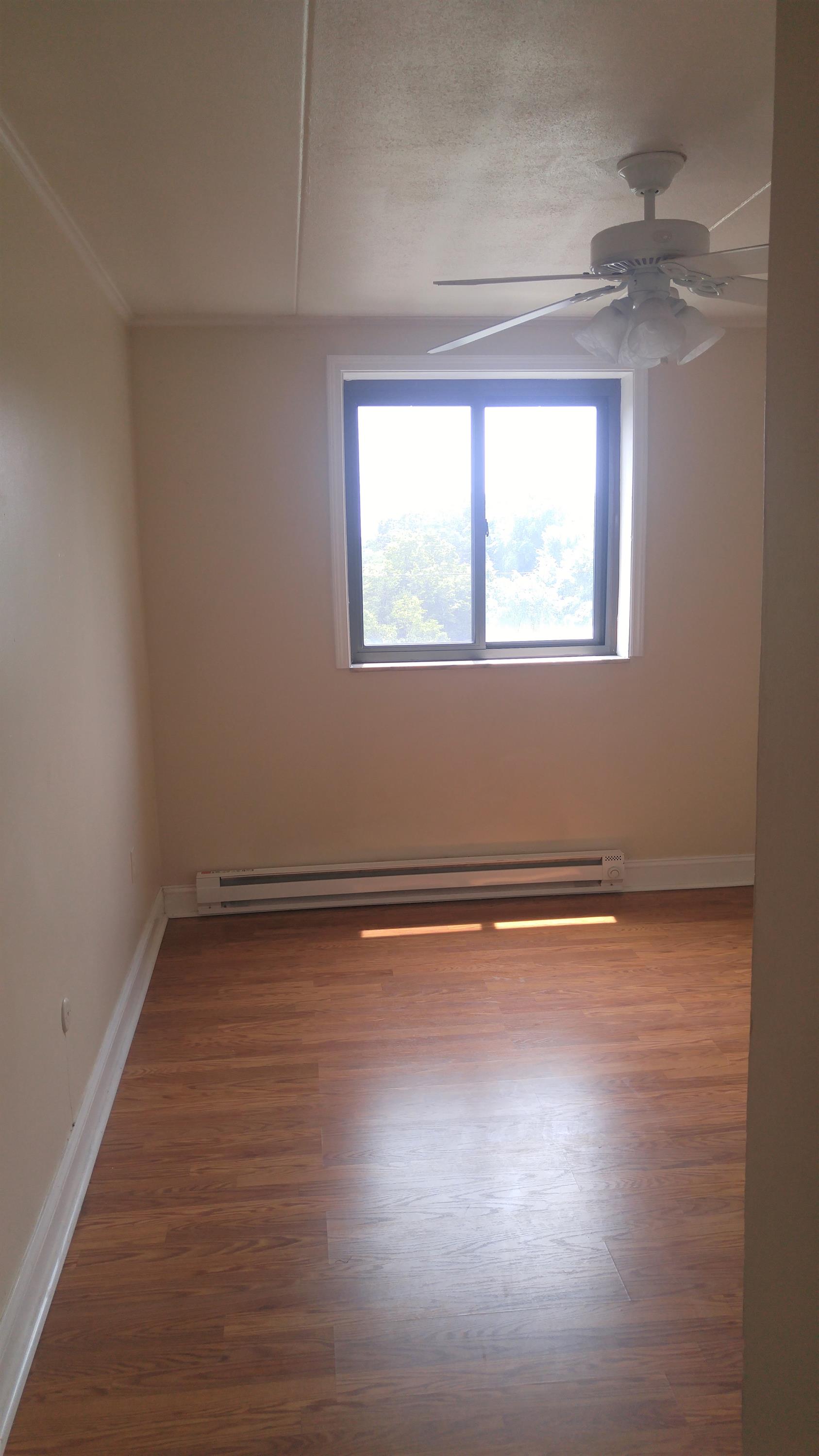 205 Robinson St. # 12