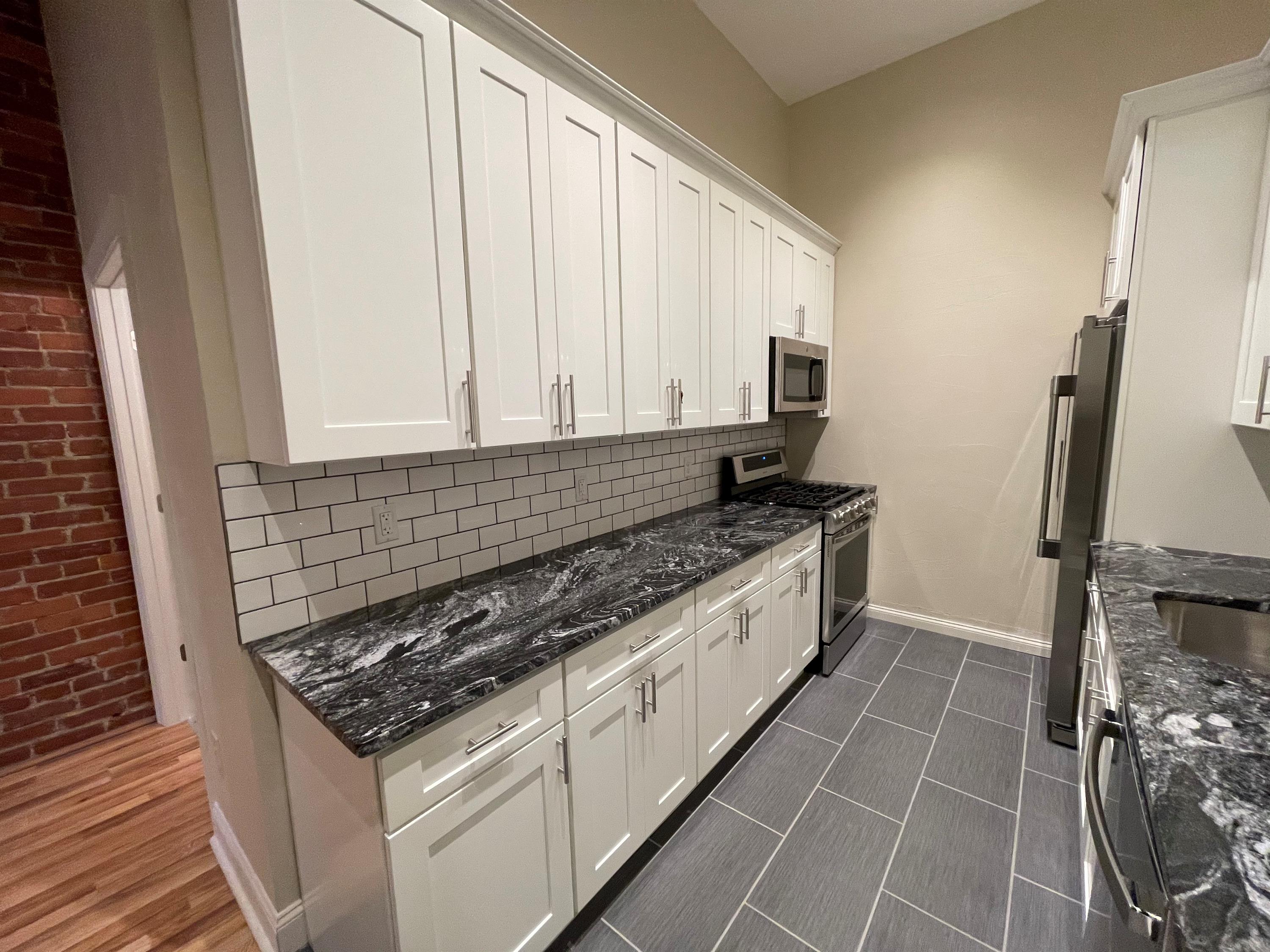 4028 Liberty Avenue #2