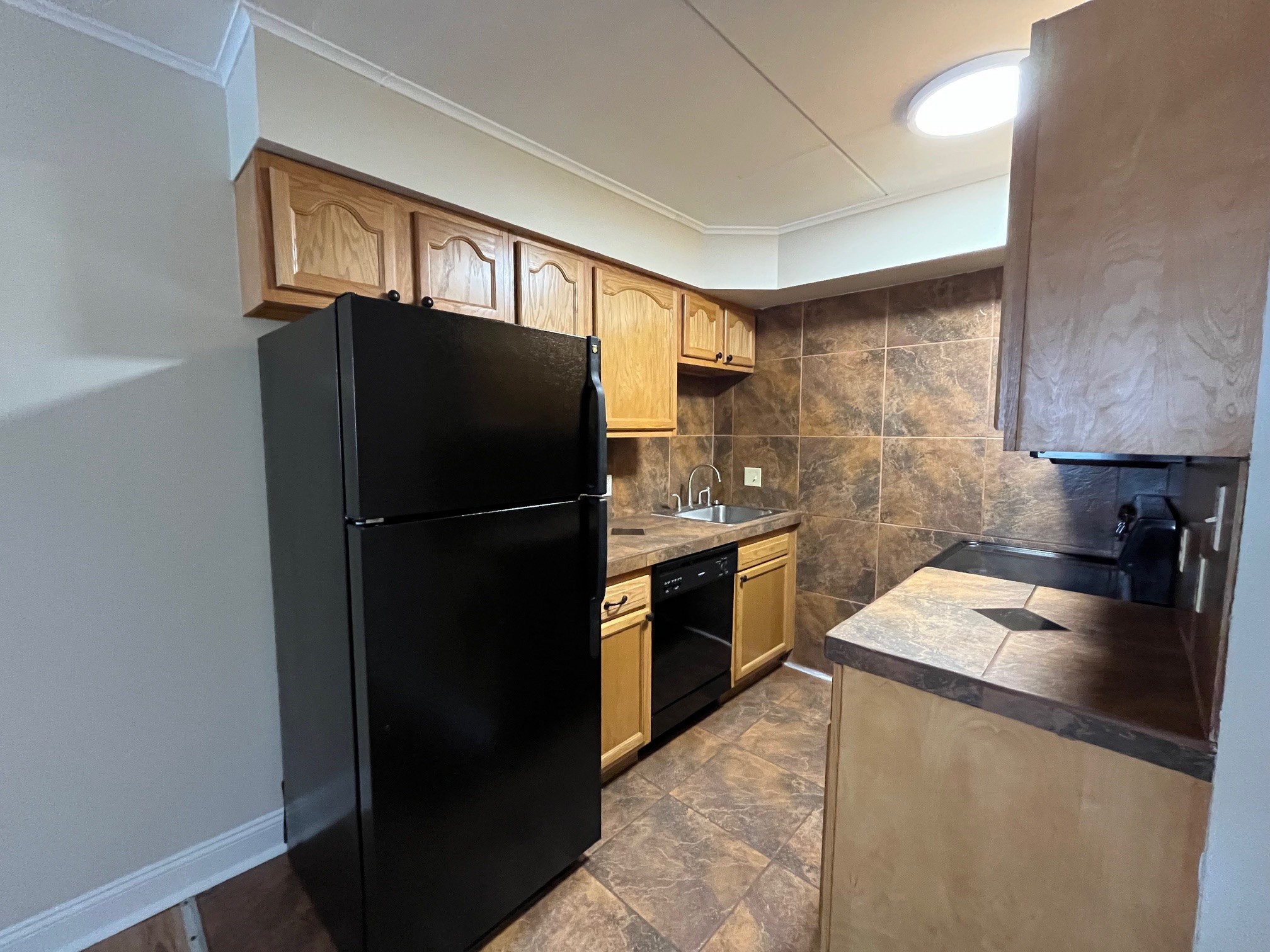 205 Robinson St. # 5
