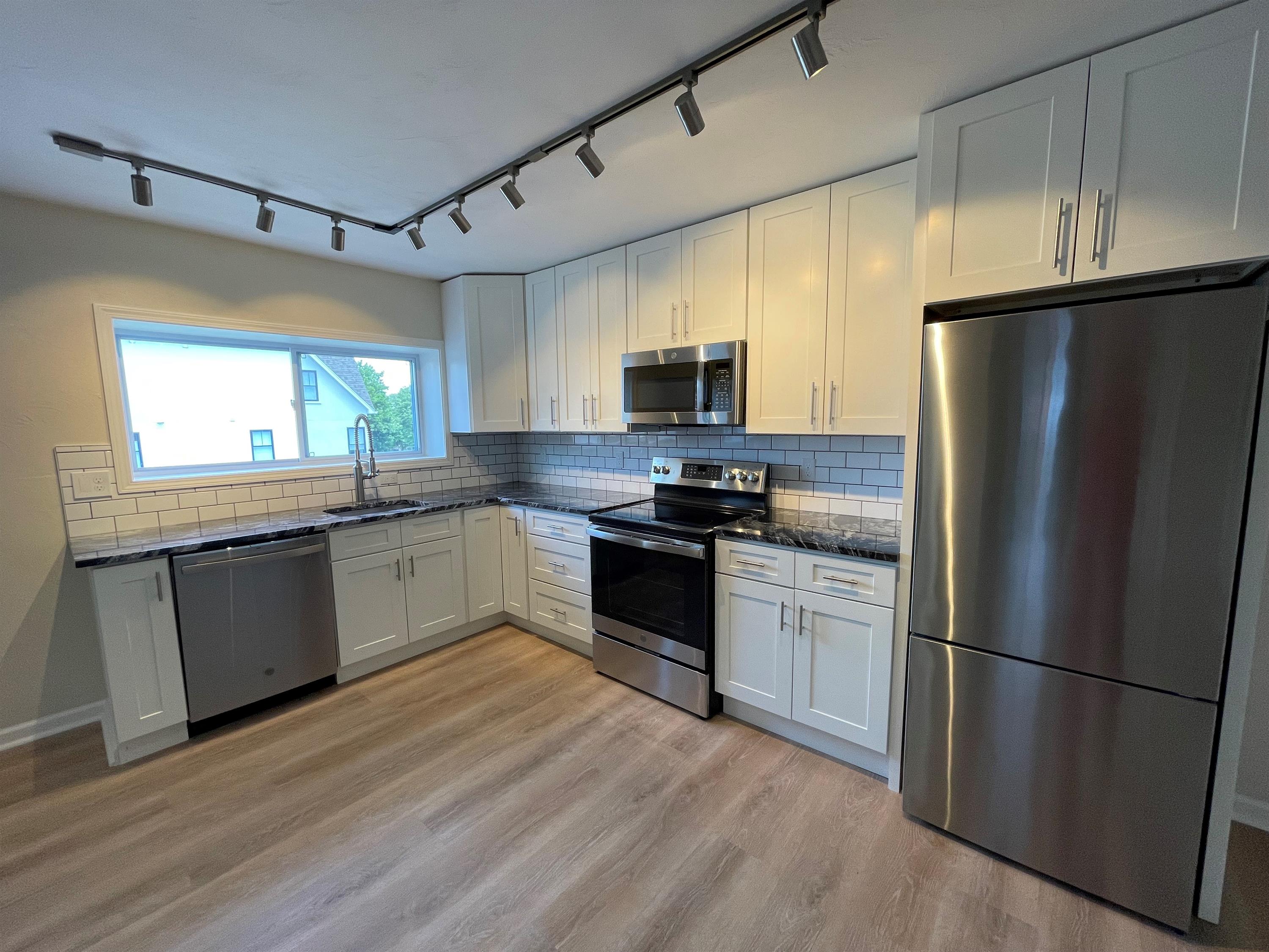 625 N. Negley Ave. #12