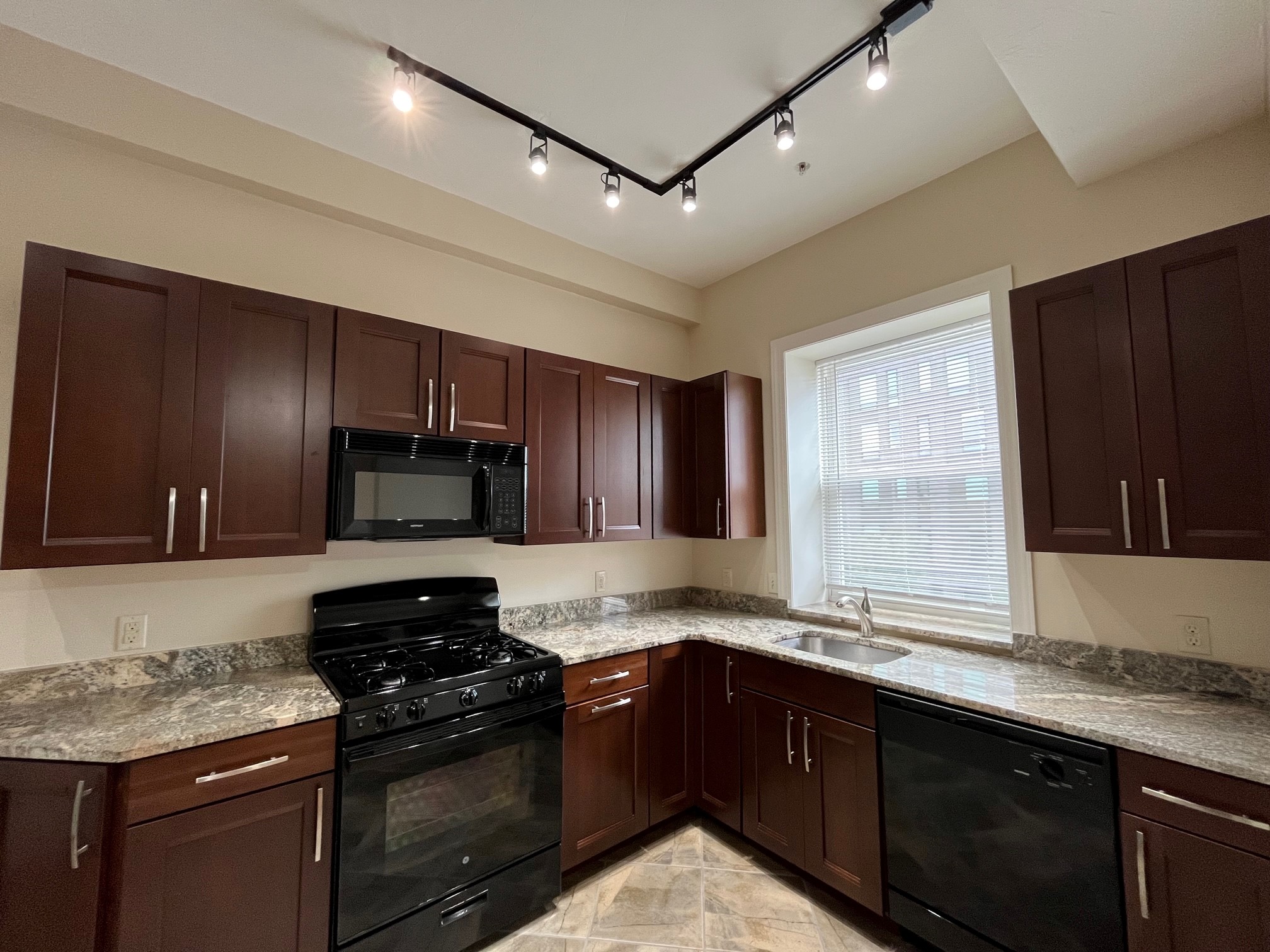 5511 Baum Blvd #6