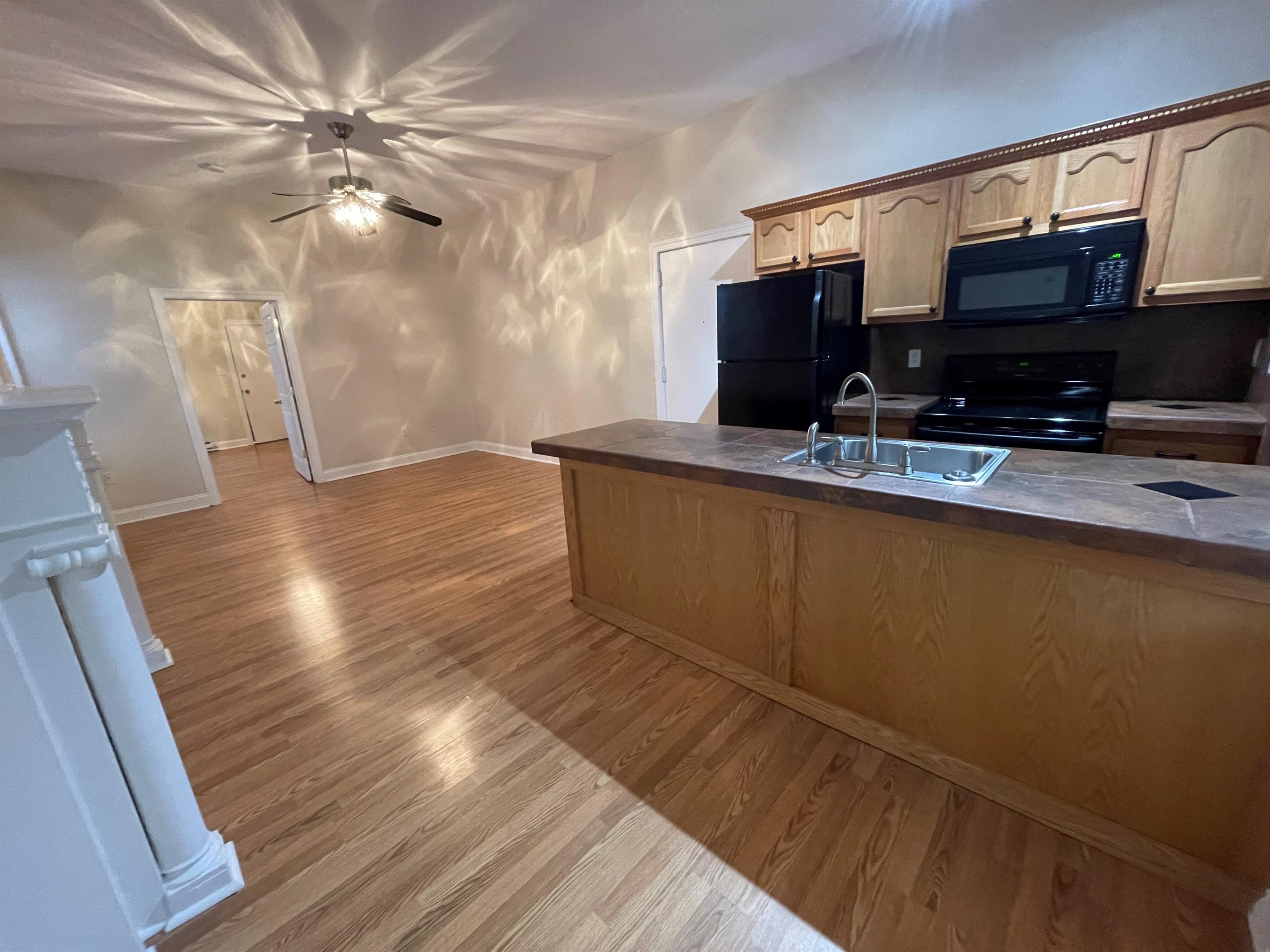 219 S Fairmount St, Apt 1