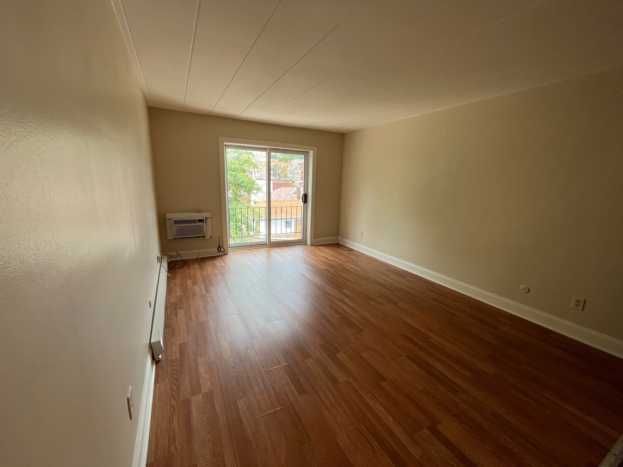 151 Robinson St. #42