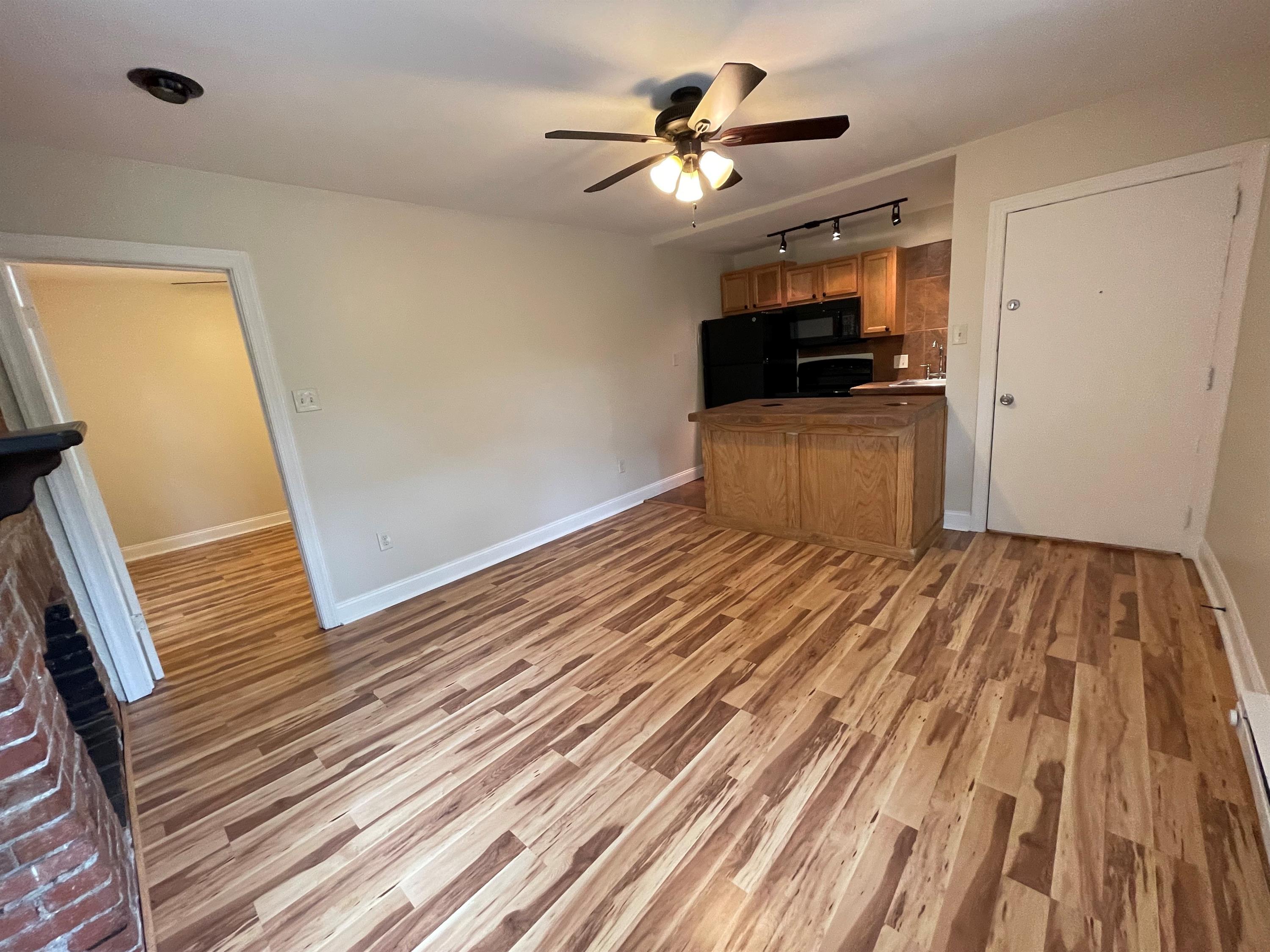 6814 Thomas Blvd #1