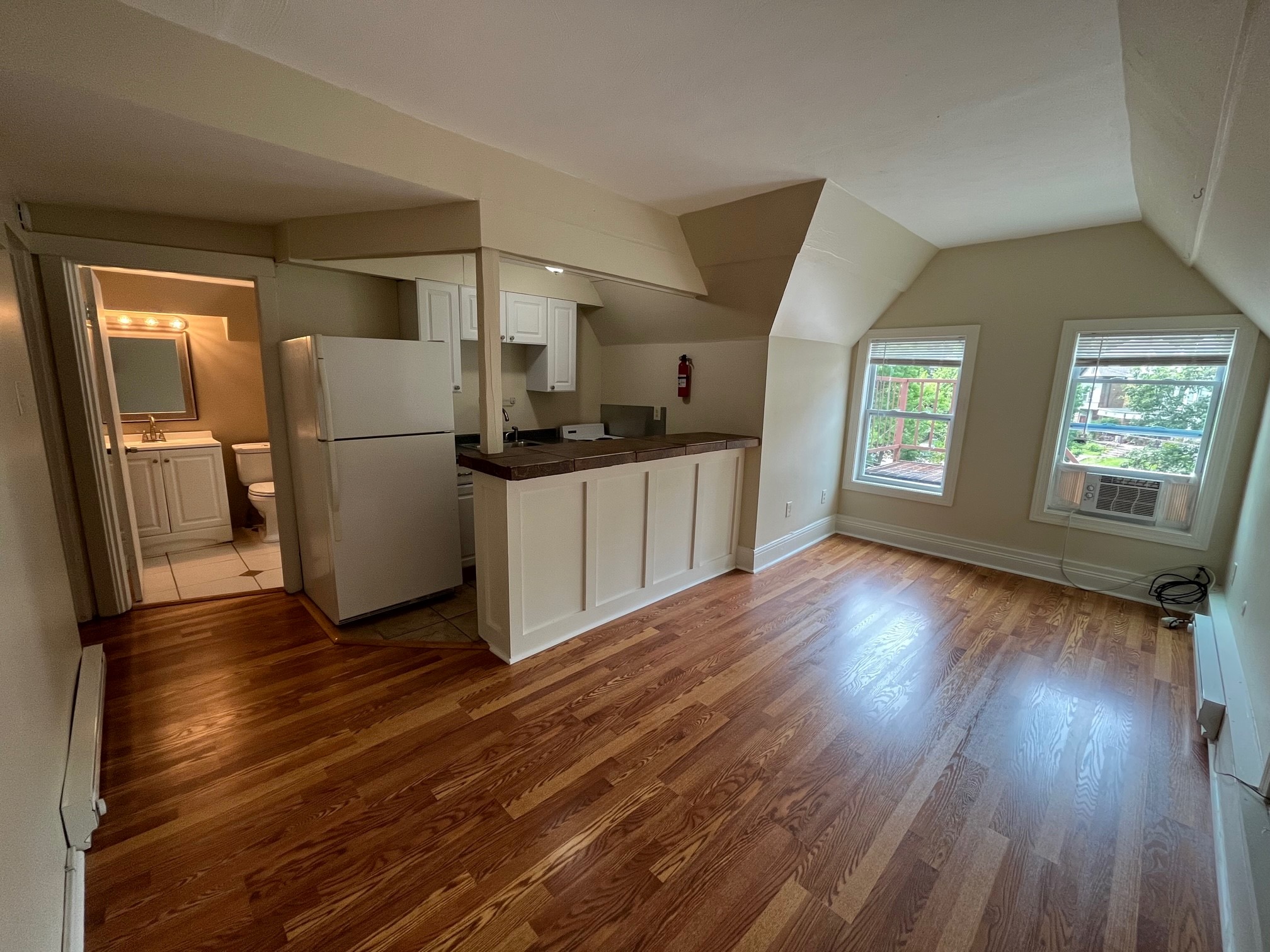 5401 Stanton Ave #6