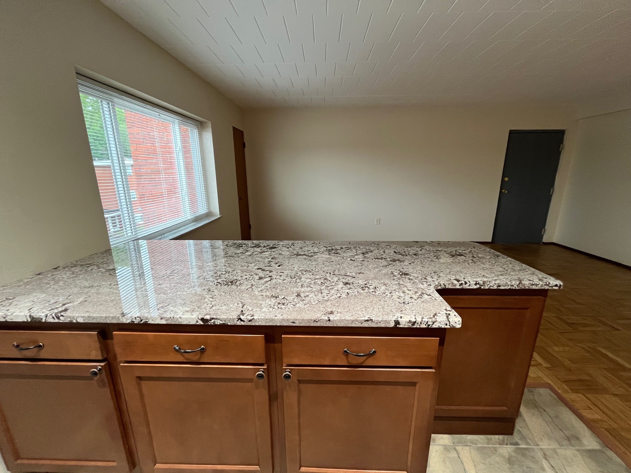 124 Lacrosse St. #202