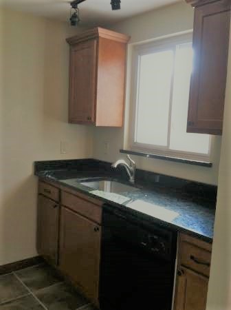 130 Lacrosse St. D4