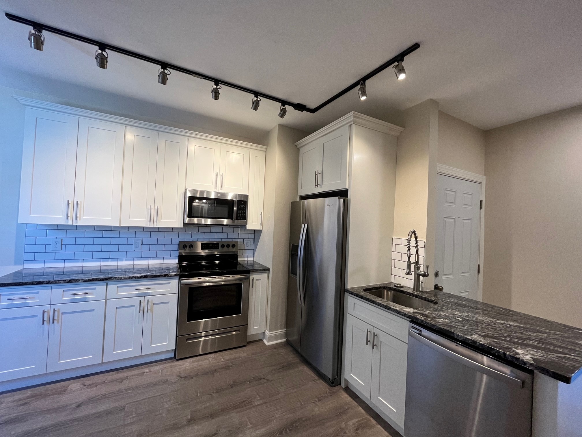 352 Melwood Ave #5