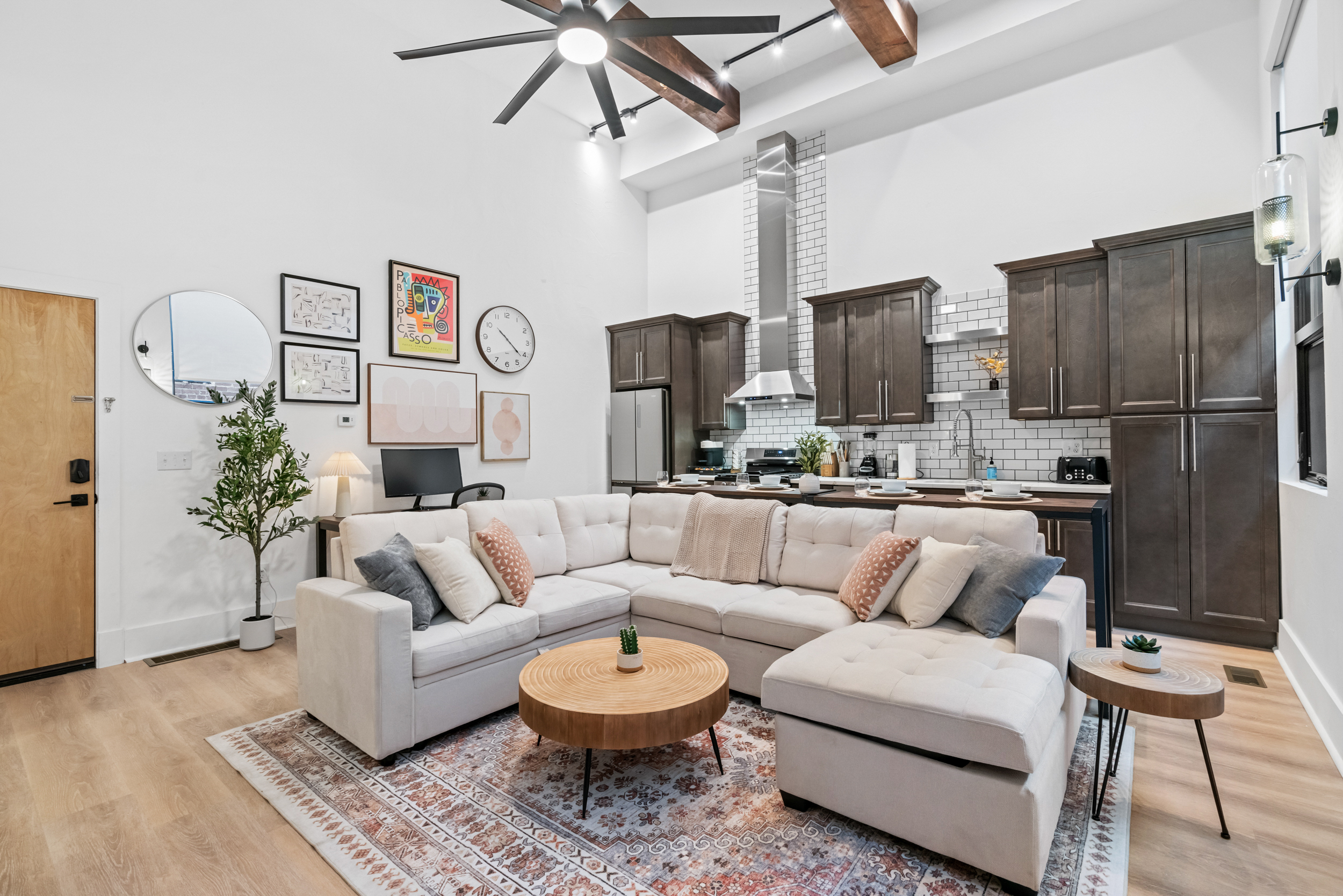 251 Pearl St. #207